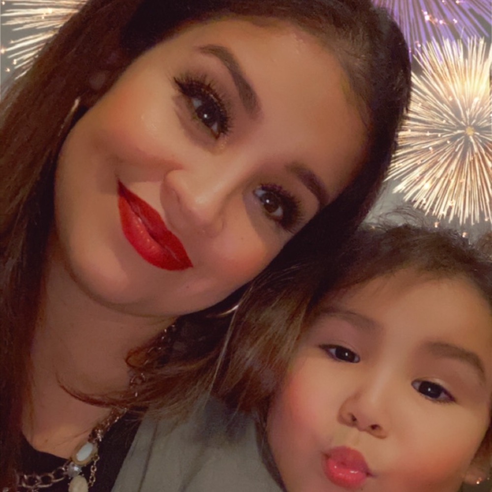 Meet your Posher, Stefani